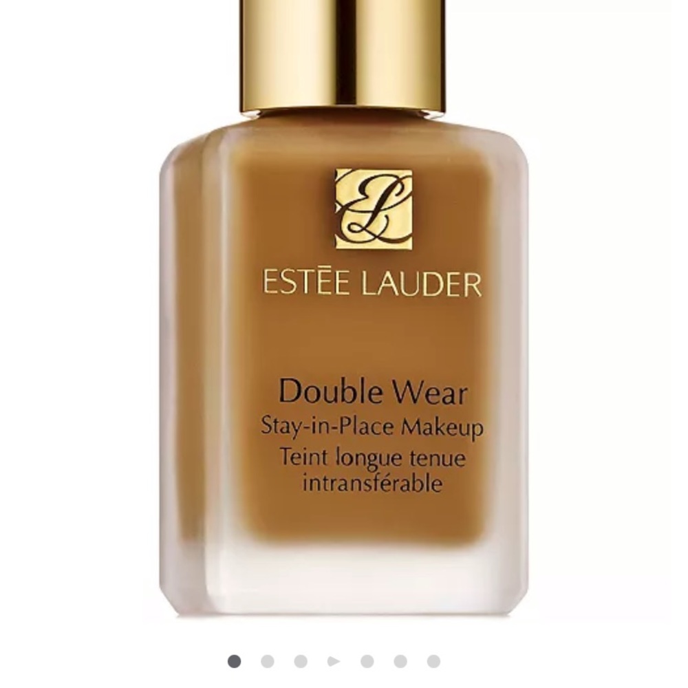 Double Wear Foundation